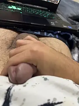 bigdiiiickkk online show from April 12, 2:31 pm