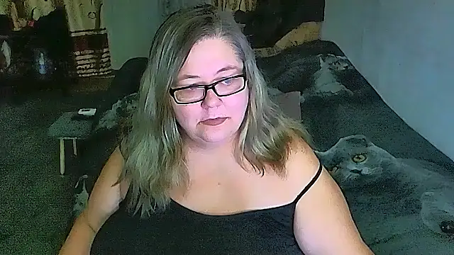 sex2 online show from February 12, 11:37 pm