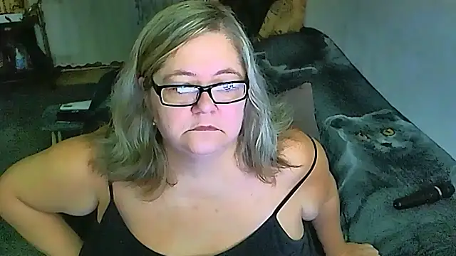 sex2 online show from September 14, 9:59 pm