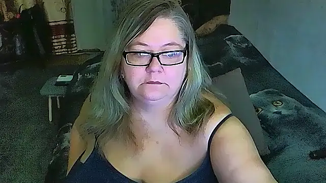 sex2 online show from February 24, 10:54 pm