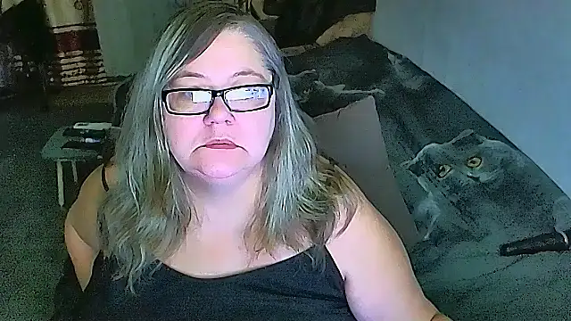 sex2 online show from February 28, 11:04 pm