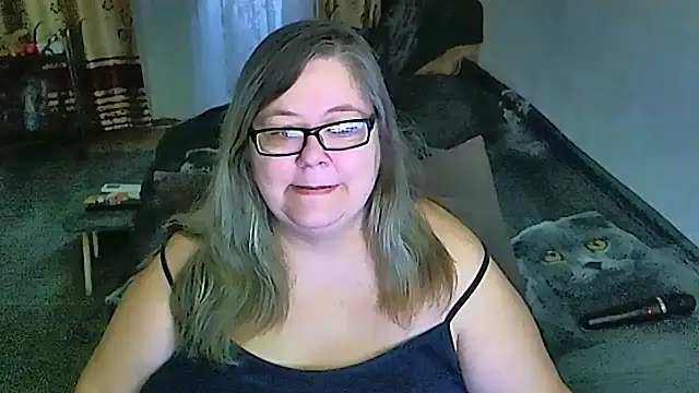 sex2 online show from May 5, 10:35 pm