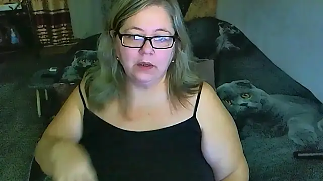 sex2 online show from October 28, 11:36 pm