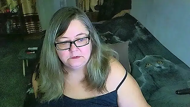 sex2 online show from April 17, 11:51 pm