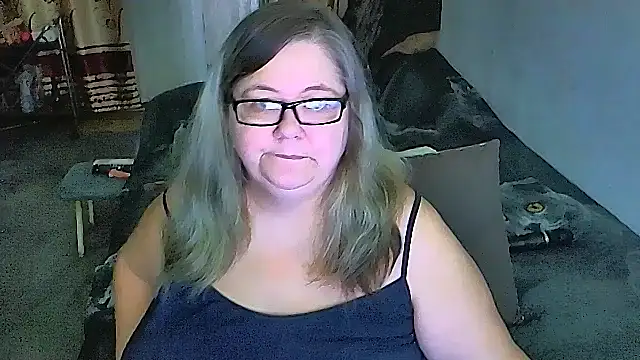 sex2 online show from April 16, 11:51 pm