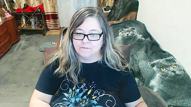 sex2 online show from May 30, 12:00 pm