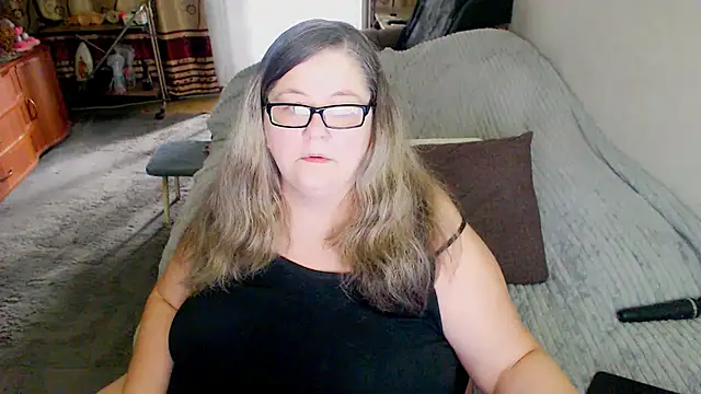 Snapshot of sex2 chatting on June 21, 11:43 pm sex2 online show from June 21, 11:43 pm