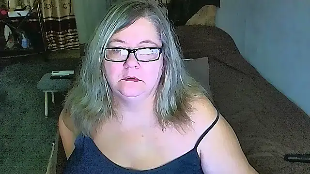 sex2 online show from December 16, 8:35 pm