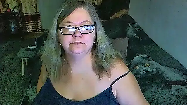 sex2 online show from February 7, 10:29 pm