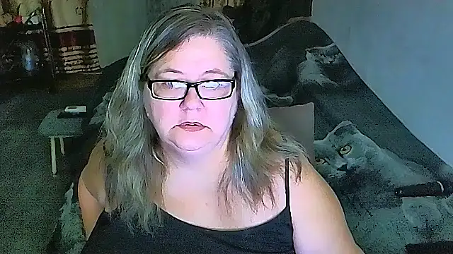 sex2 online show from February 8, 9:56 pm