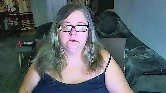 sex2 online show from April 12, 11:08 pm