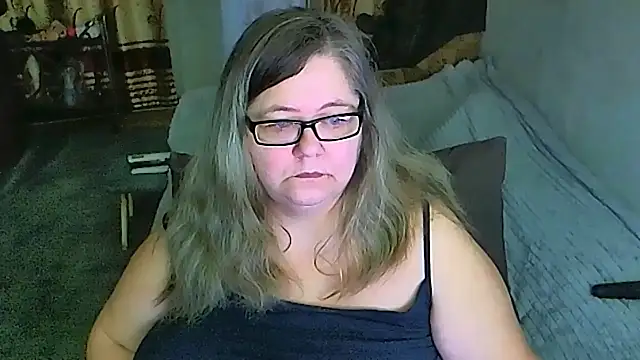 sex2 online show from May 25, 10:30 pm