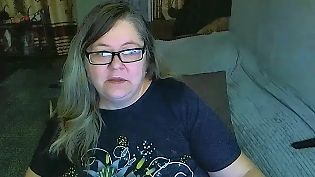 sex2 online show from May 19, 9:33 pm