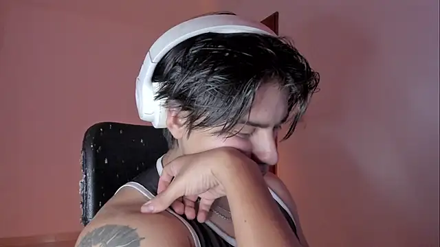 Giordano Russo online show from November 17, 10:25 pm