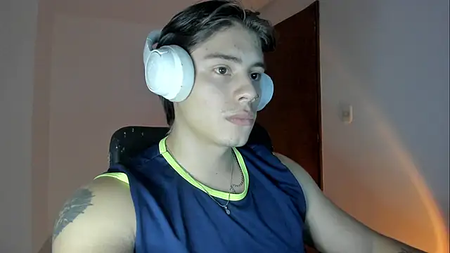 Giordano Russo online show from November 12, 4:27 am