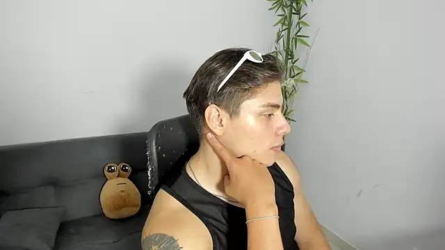 Giordano Russo online show from March 15, 5:08 am