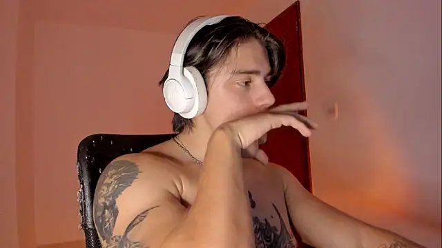 Giordano Russo online show from December 20, 8:22 pm