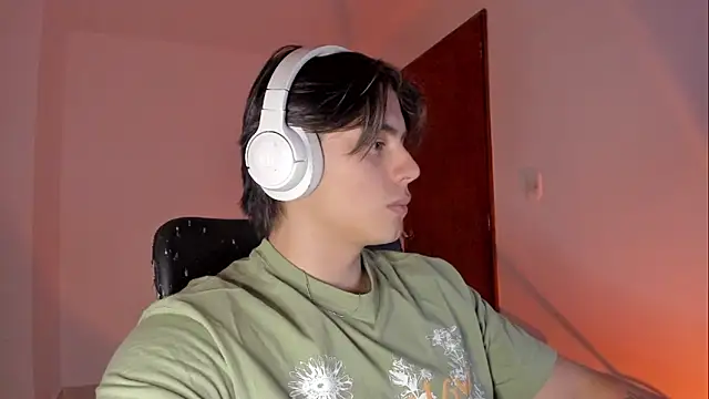 Giordano Russo online show from November 25, 10:43 pm