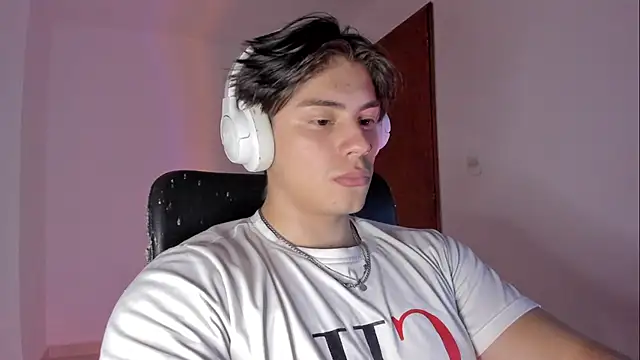 Giordano Russo online show from February 15, 9:25 pm