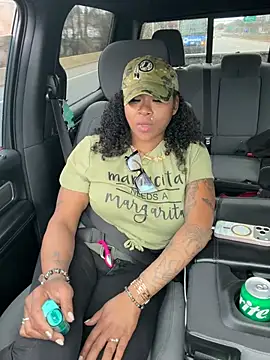 HaloRodeoLover2 online show from March 16, 8:00 pm