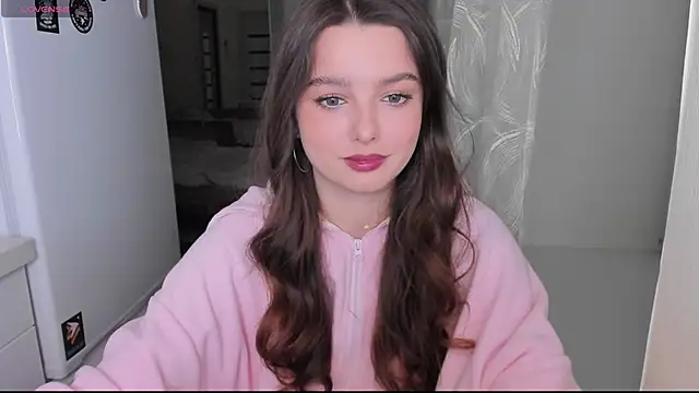 Snapshot of Victoria_Karma chatting on February 14, 3:05 pm Victoria Karma online show from February 14, 3:05 pm