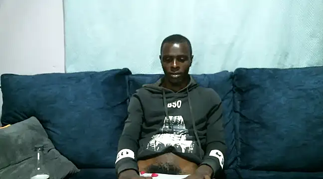 reezly online show from February 4, 1:56 am