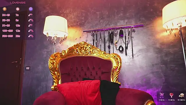 EmpressDesires online show from March 9, 9:35 am