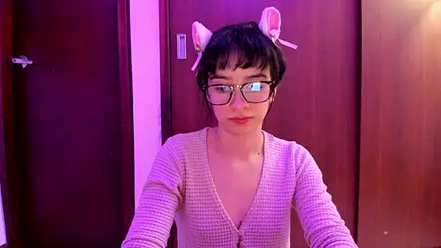  Lunnaa  online show from March 3, 12:45 am