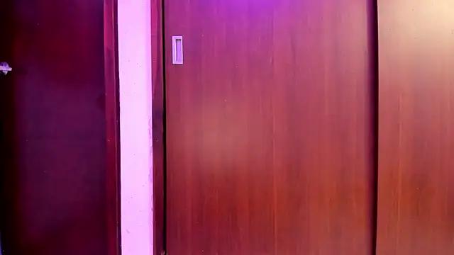  Lunnaa  online show from March 17, 1:24 am