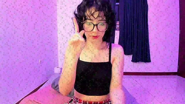  Lunnaa  online show from November 20, 11:36 pm