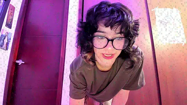  Lunnaa  online show from October 20, 2:57 am