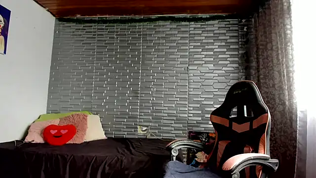 Ginger Sweetty online show from March 12, 8:02 pm