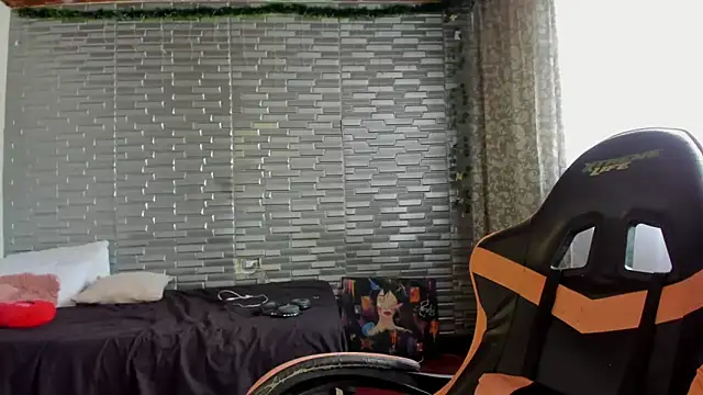 Ginger Sweetty online show from March 16, 3:15 pm