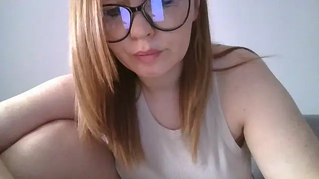 Snapshot of Sexclusive25 chatting on January 12, 10:33 am Sexclusive25 online show from January 12, 10:33 am