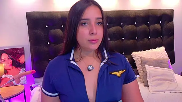 ValenScott1 online show from November 22, 12:59 pm