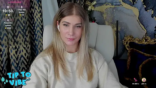 CassandraGood online show from January 18, 2:58 am