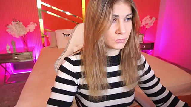 CassandraGood online show from September 27, 5:46 am