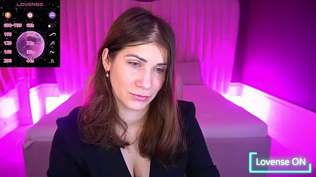 CassandraGood online show from November 17, 7:23 am