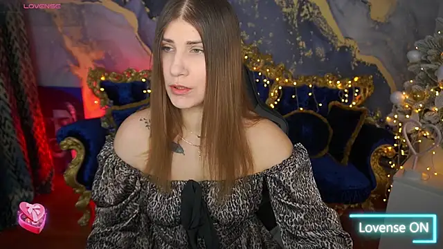 CassandraGood online show from February 14, 6:57 am