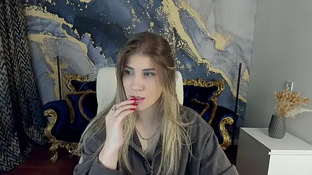 CassandraGood online show from March 13, 9:37 pm