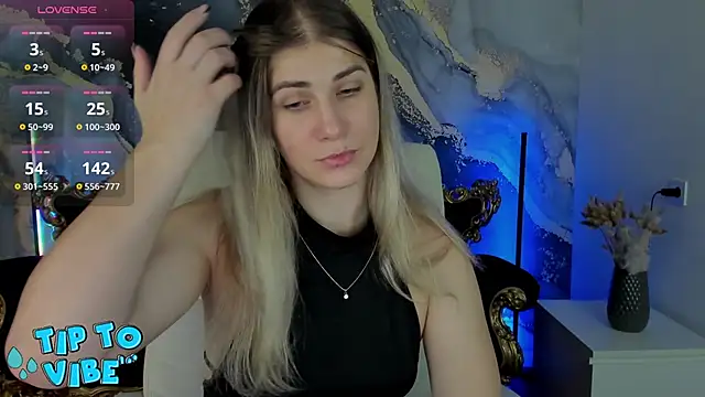 CassandraGood online show from February 12, 10:56 am