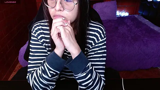 MidoriQuiinn online show from May 15, 4:16 pm