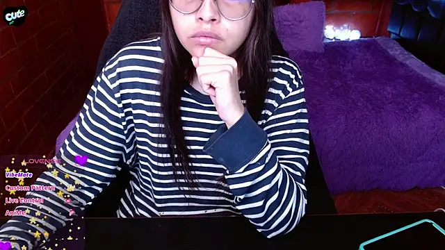 MidoriQuiinn online show from May 14, 4:26 pm