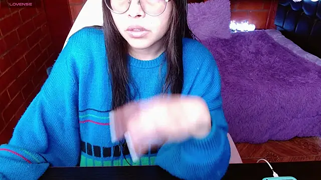 MidoriQuiinn online show from May 12, 4:02 pm