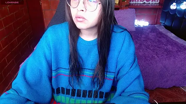 MidoriQuiinn online show from May 11, 4:04 pm