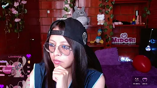 MidoriQuiinn online show from April 15, 7:58 pm