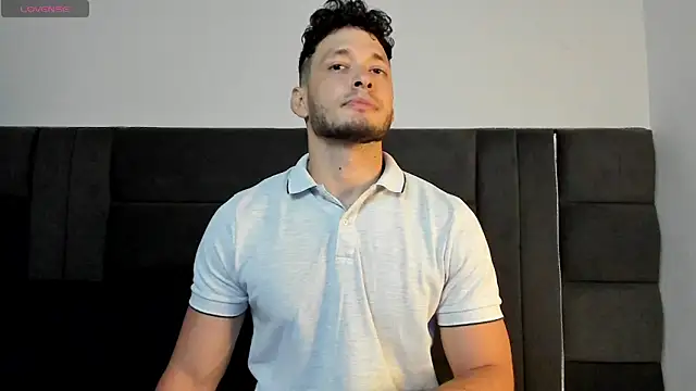 alejandro  2 online show from April 14, 6:35 pm