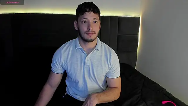 alejandro  2 online show from October 14, 3:34 pm