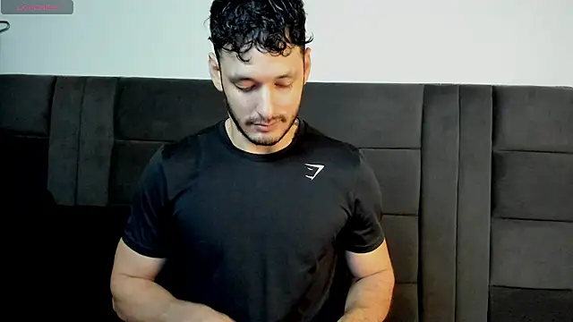 Snapshot of alejandro__2 chatting on May 10, 8:11 pm alejandro 2 online show from May 10, 8:11 pm