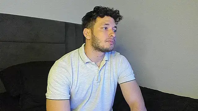 alejandro  2 online show from December 2, 6:31 pm